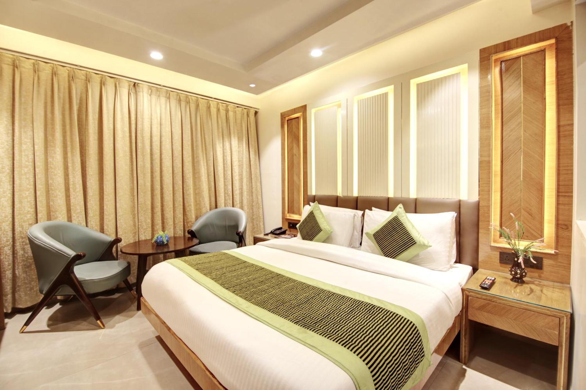 Krishna Plaza 'new Delhi' - By M S Hospitality New Delhi