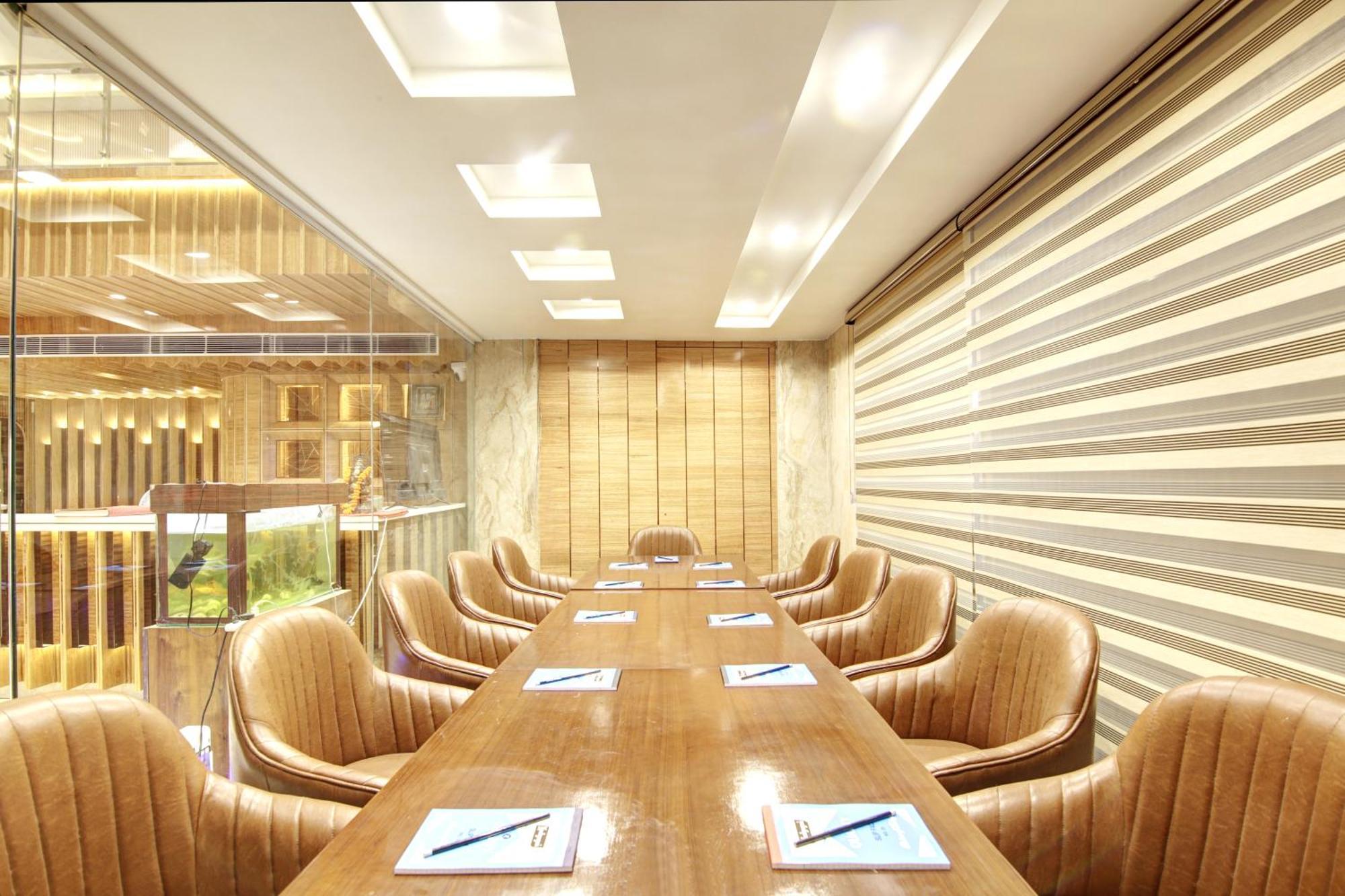 Krishna Plaza 'new Delhi' - By M S Hospitality Hotel