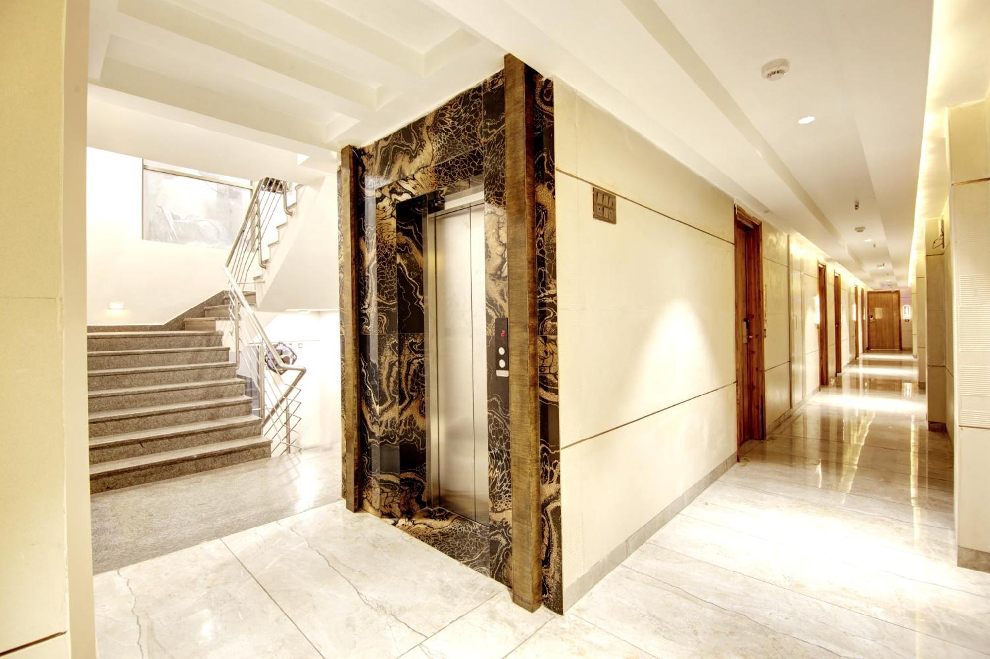 Hotel Krishna Plaza 'new Delhi' - By M S Hospitality