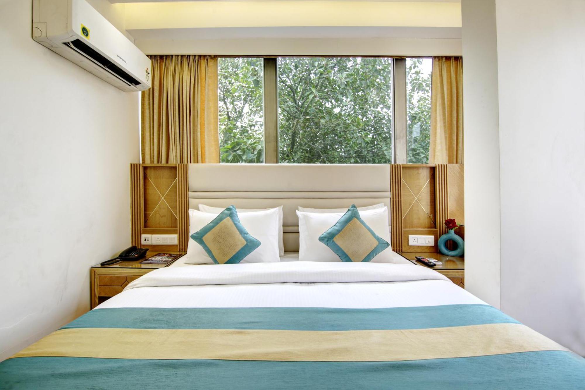 Hotel Krishna Plaza 'new Delhi' - By M S Hospitality New Delhi