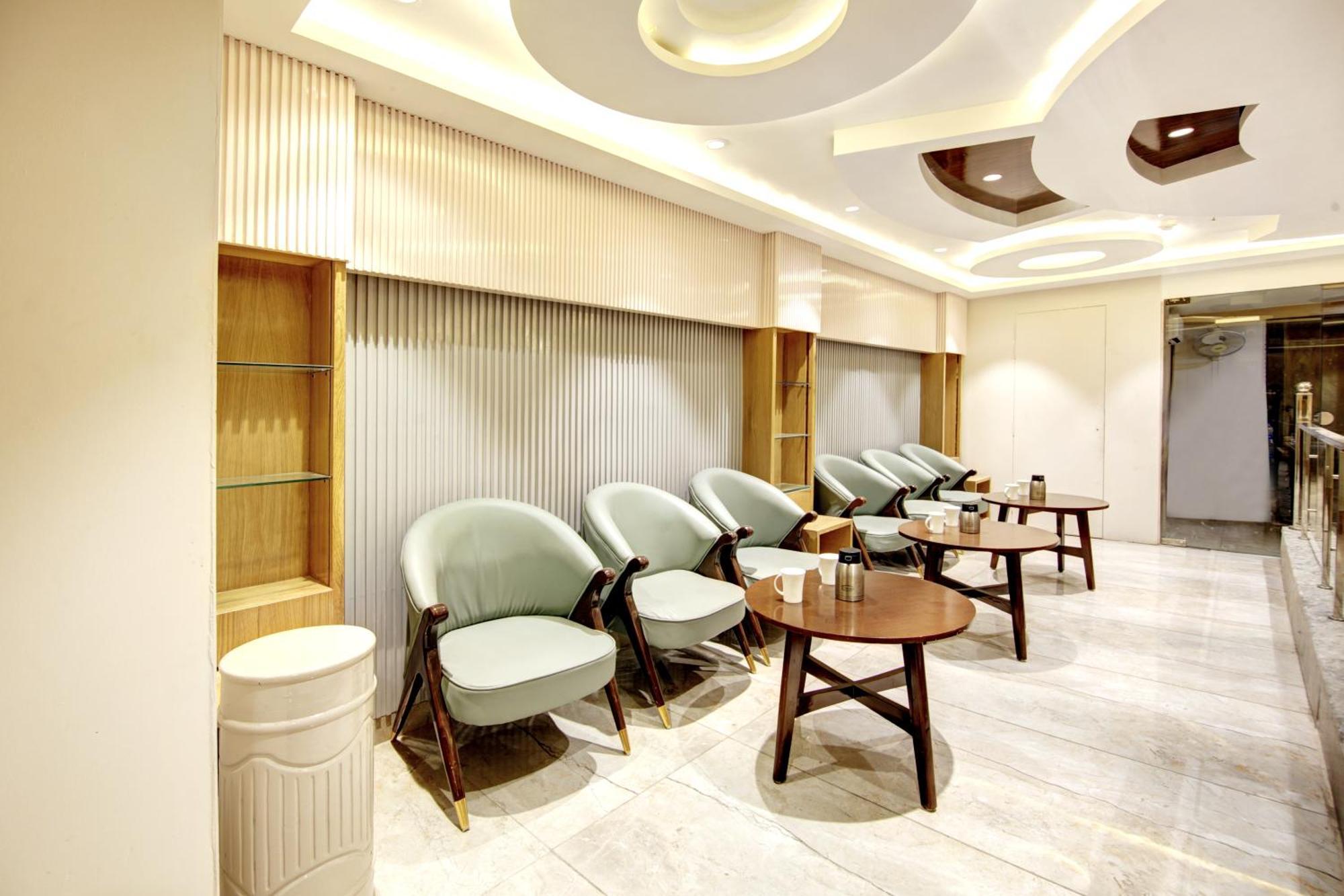 Hotel Krishna Plaza 'new Delhi' - By M S Hospitality New Delhi