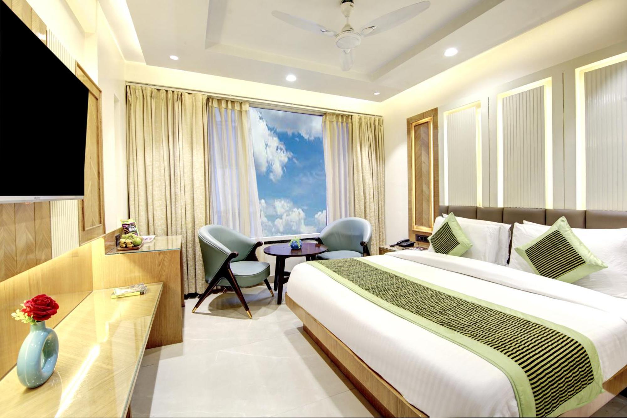Hotel Krishna Plaza 'new Delhi' - By M S Hospitality New Delhi