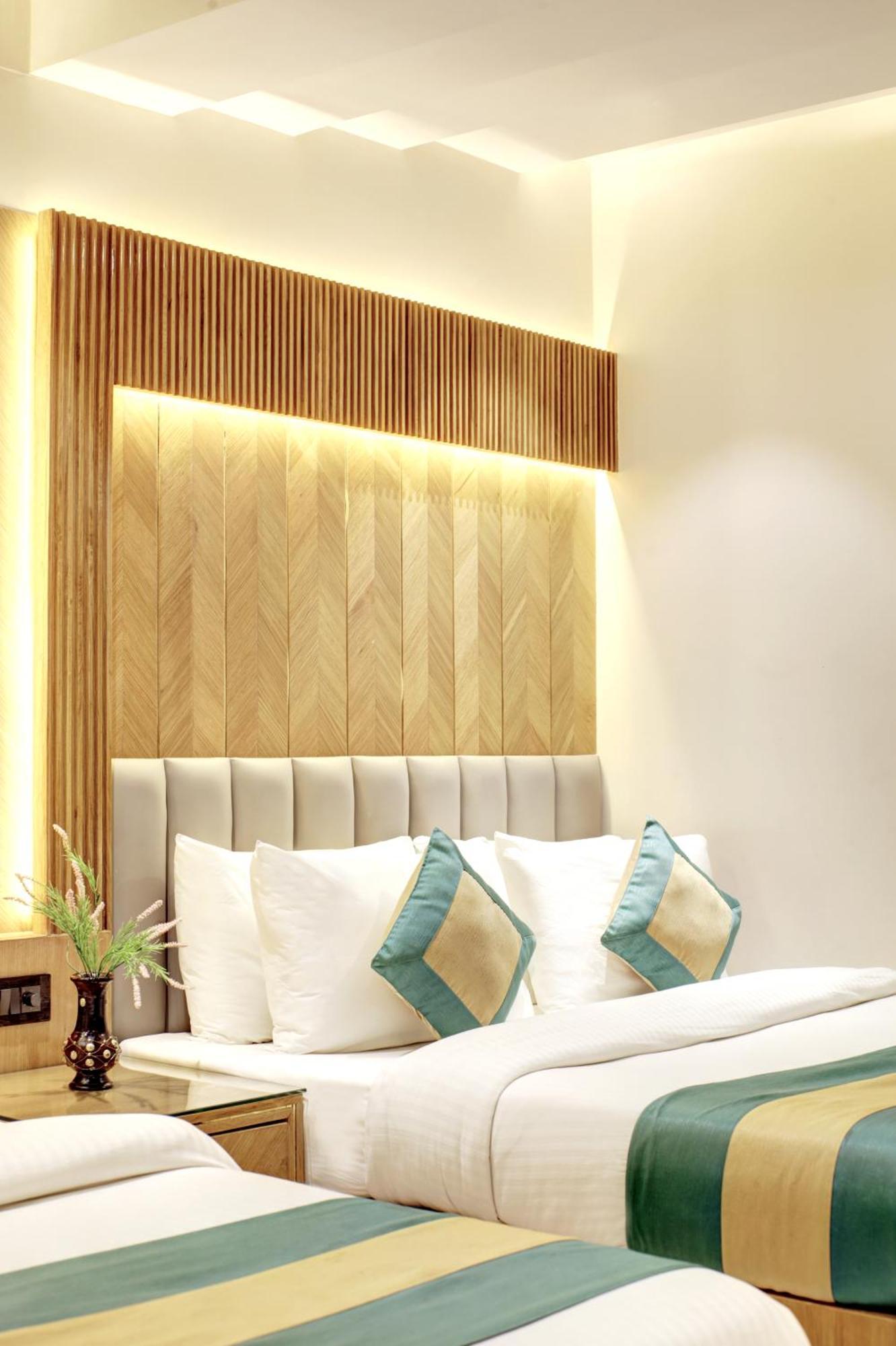 Krishna Plaza 'new Delhi' - By M S Hospitality Hotel New Delhi